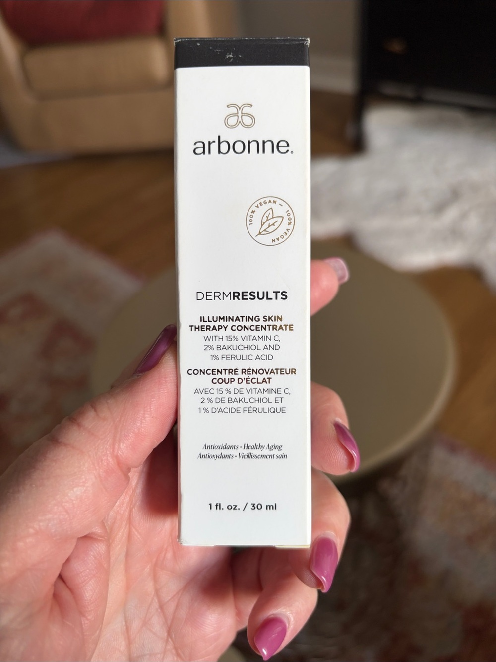 Arbonne Illuminating Skin Therapy Concentrate - White
